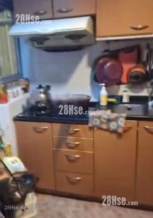 Ka Tin Court Sell 2 Bedrooms , 1 Bathroom 504 ft² ( 46.8 m² )