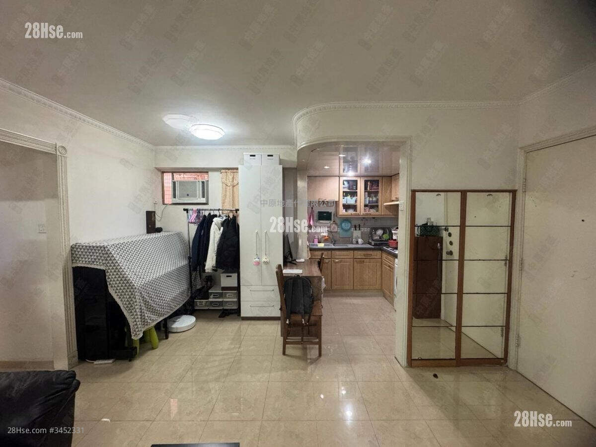 Classical Gardens Sell 2 Bedrooms 518 ft² ( 48.1 m² )