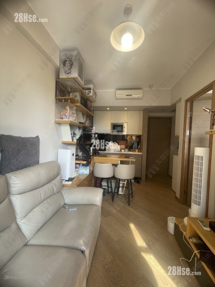 High One Grand Sell 1 Bedroom , 1 Bathroom 296 ft² ( 27.5 m² )