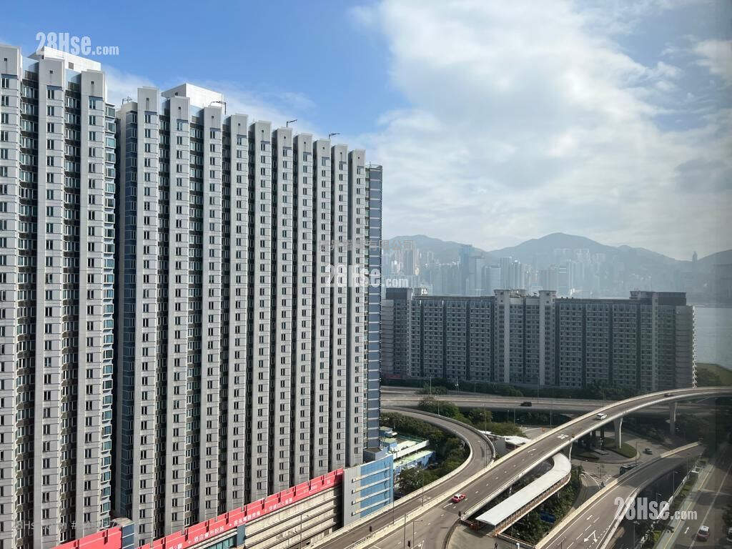 The Metropolis Residence Sell 2 Bedrooms , 1 Bathroom 490 ft² ( 45.5 m² )