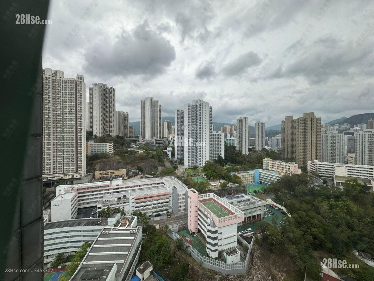 Hang King Garden Sell 2 Bedrooms , 1 Bathroom 452 ft² ( 42.0 m² )