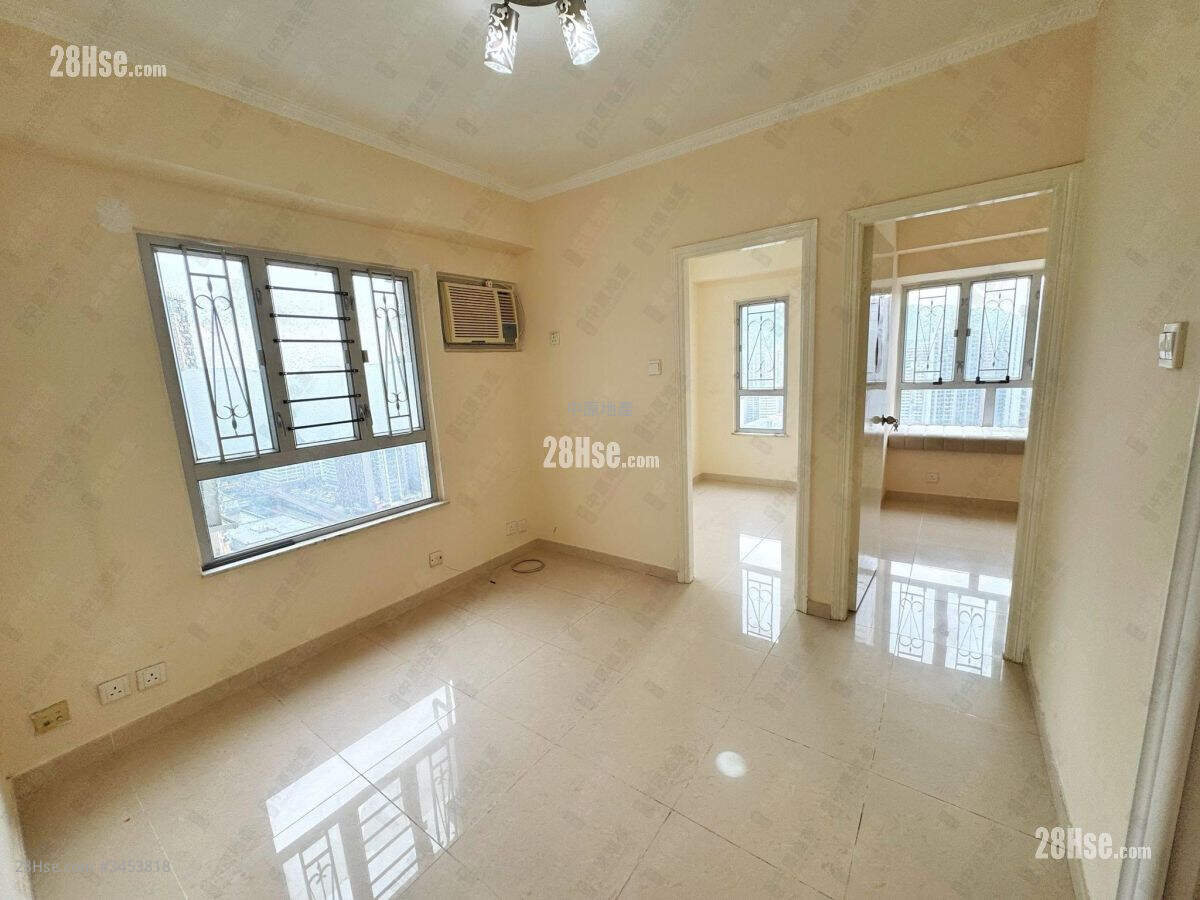 Hong Lai Garden Sell 2 Bedrooms , 1 Bathroom 362 ft² ( 33.6 m² )