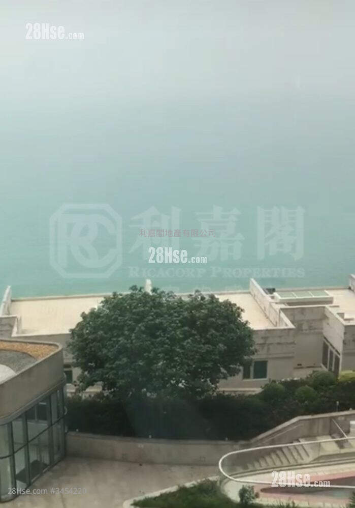 Residence Bel-Air Sell 4 Bedrooms , 3 Bathrooms 1,741 ft² ( 161.7 m² )