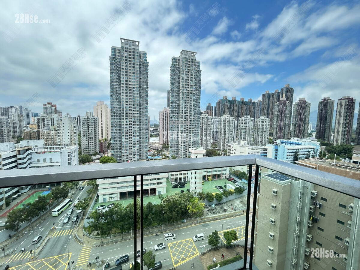 Residence 88 Rental 3 Bedrooms , 2 Bathrooms 716 ft² ( 66.5 m² )