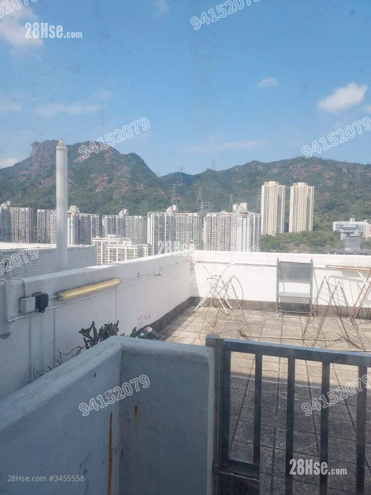 Hsin Kuang Centre Rental 2 Bedrooms , 1 Bathroom 382 ft² ( 35.5 m² )