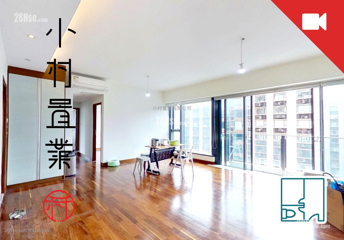 The Ultimate Rental 3 Bedrooms , 2 Bathrooms 1,098 ft² ( 102.0 m² )