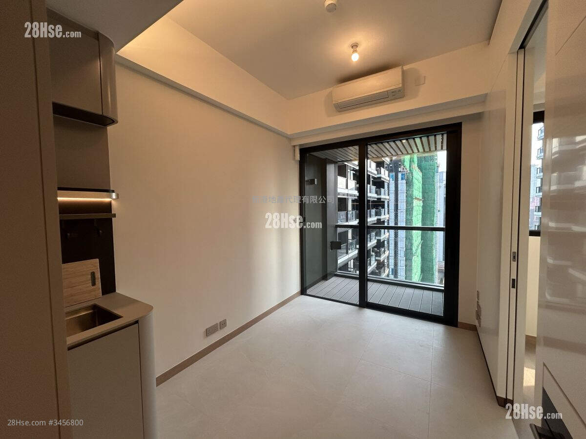Baker Circle Greenwich Rental 1 Bedroom , 1 Bathroom 264 ft² ( 24.5 m² )