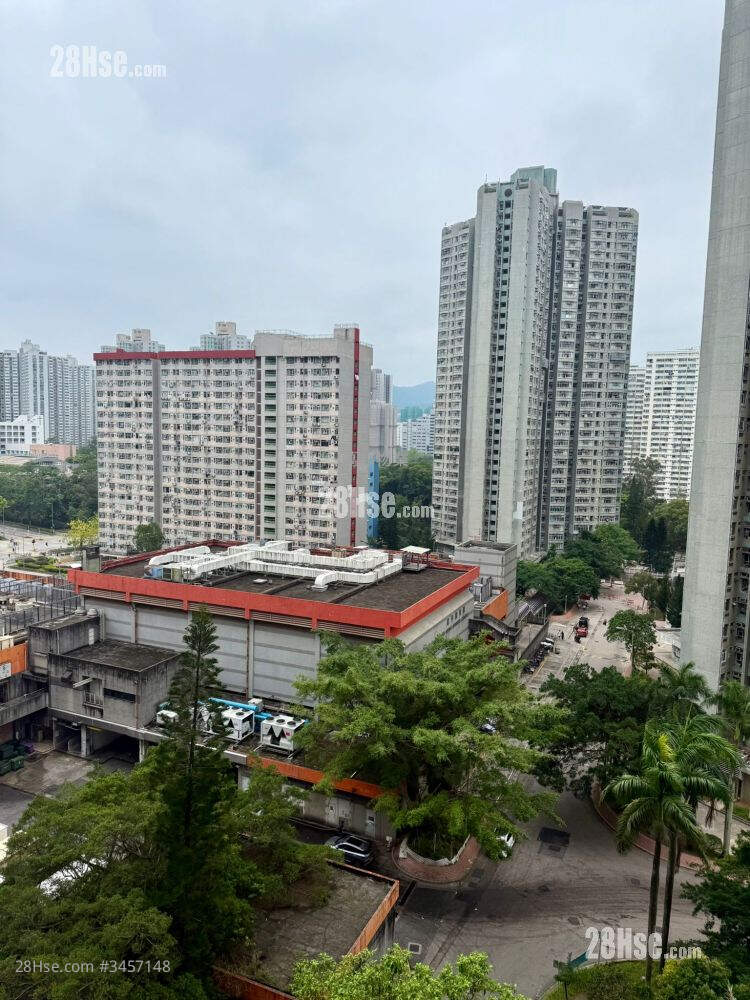 Chung Nga Court Sell 443 ft² ( 41.2 m² )