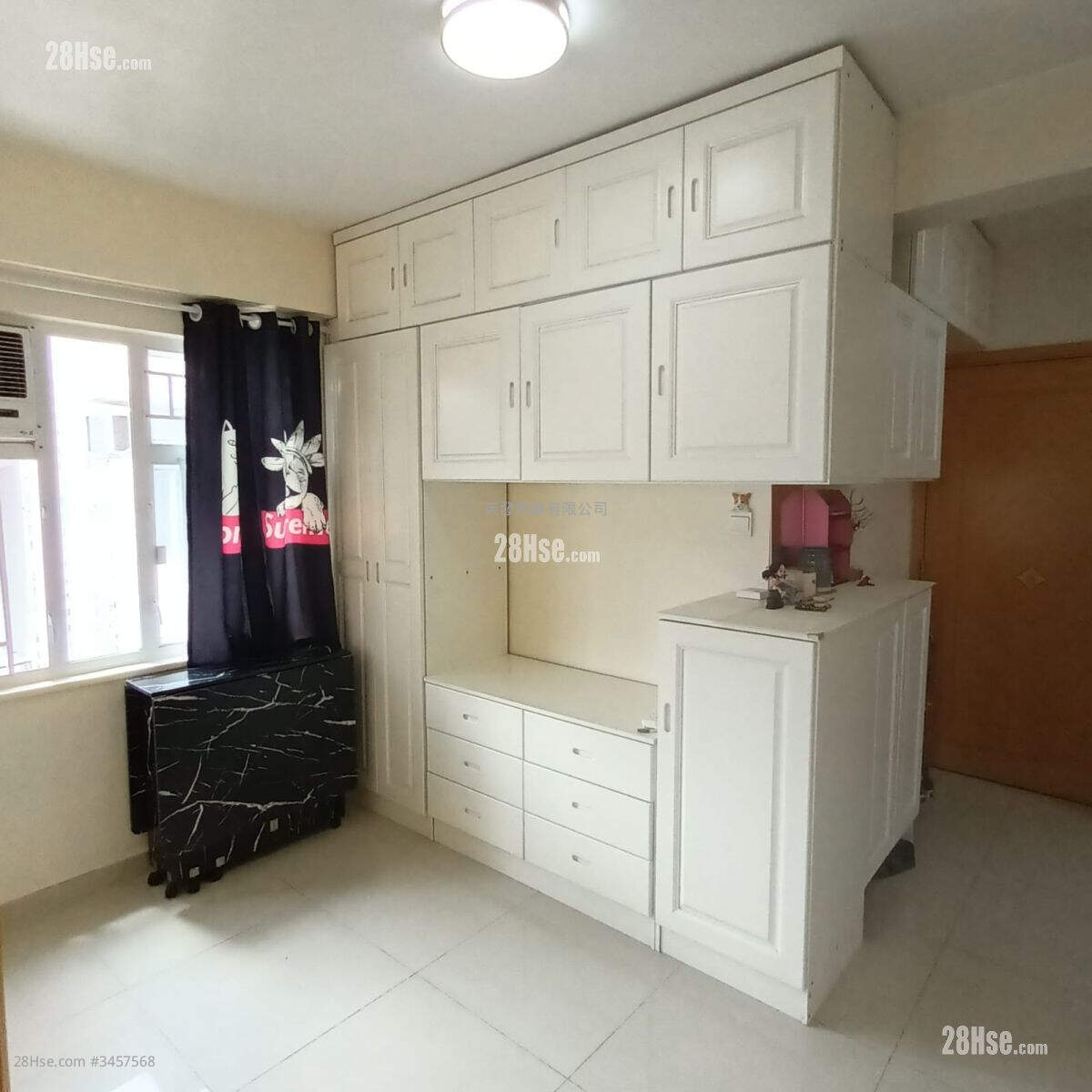 Kim Bo Building Sell 2 Bedrooms , 1 Bathroom 328 ft² ( 30.5 m² )
