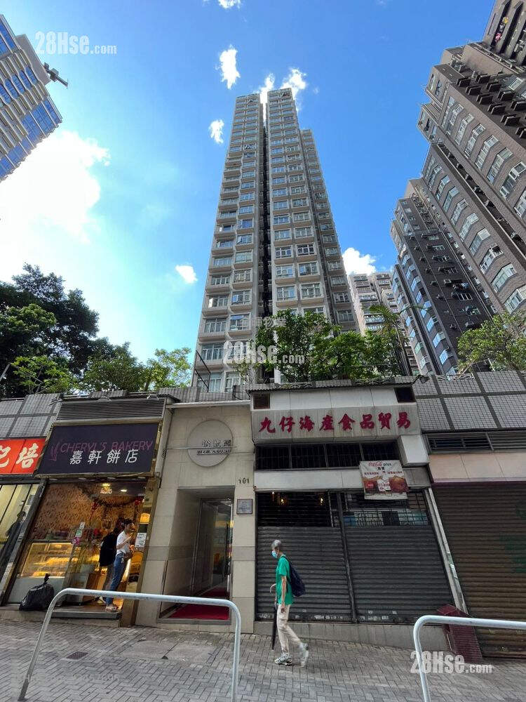 Yee Fung Court Rental 3 Bedrooms , 1 Bathroom 438 ft² ( 40.7 m² )