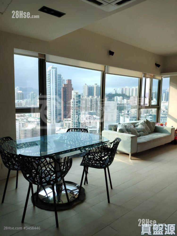 The Bloomsville Sell 3 Bedrooms , 2 Bathrooms 779 ft² ( 72.4 m² )