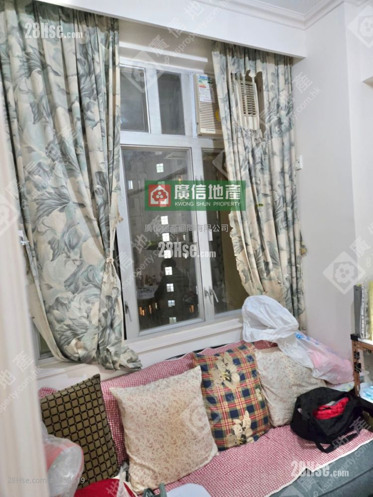 Tin Man Court Sell 1 Bedroom , 1 Bathroom 284 ft² ( 26.4 m² )