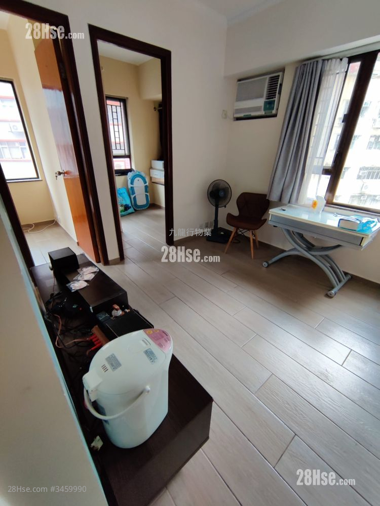 Wealth Court Sell 2 Bedrooms , 1 Bathroom 294 ft² ( 27.3 m² )