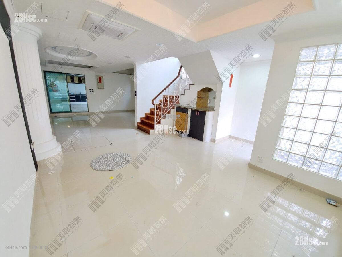 Casa Paradizo Rental 5+ Bedrooms , 3 Bathrooms 1,037 ft² ( 96.3 m² )