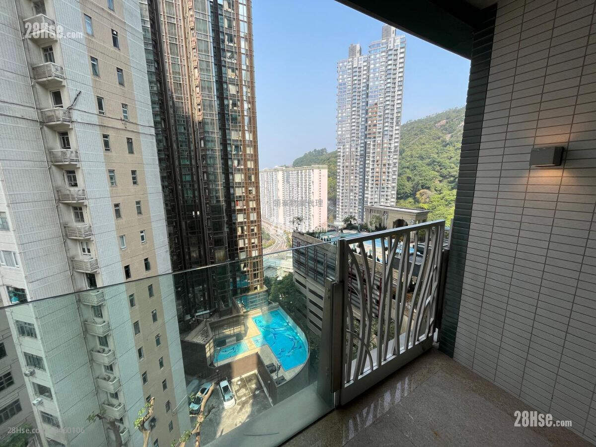 The Legend Sell 3 Bedrooms , 1 Bathroom 867 ft² ( 80.5 m² )