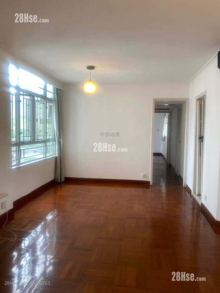 Rhine Garden Sell 3 Bedrooms , 2 Bathrooms 681 ft² ( 63.3 m² )