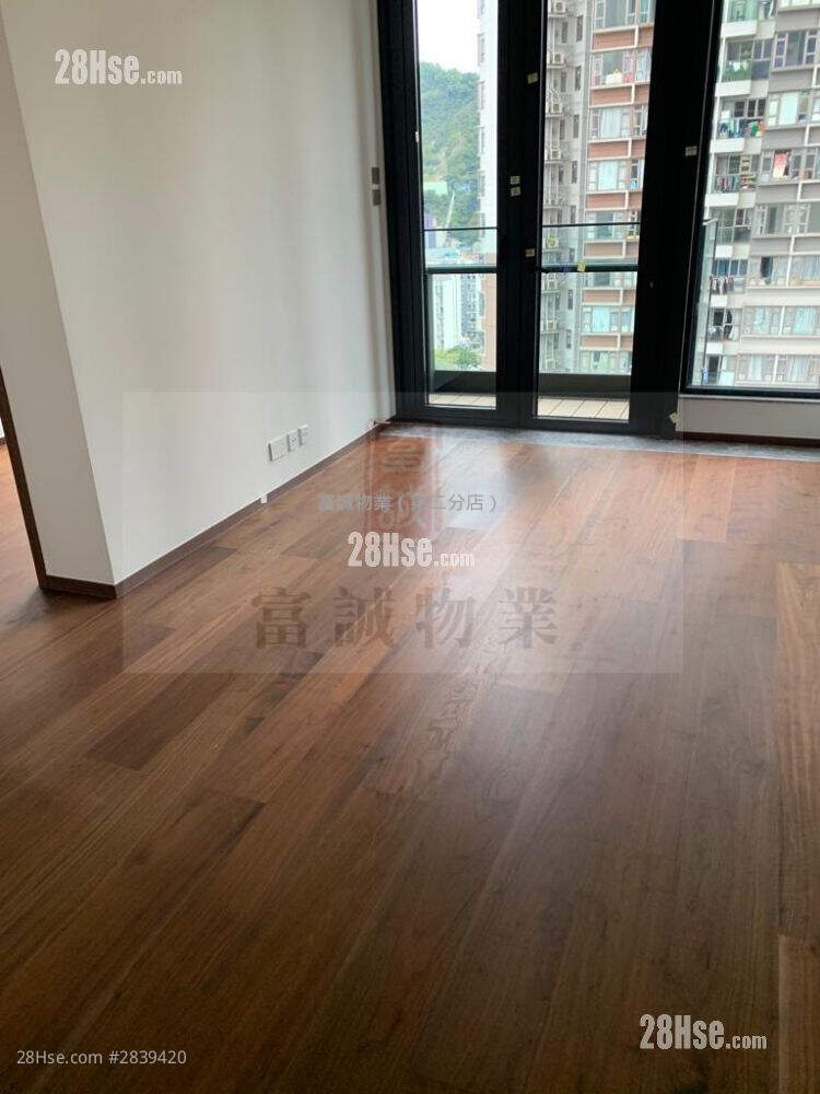 Maya Rental 2 Bedrooms , 1 Bathroom 494 ft² ( 45.9 m² )
