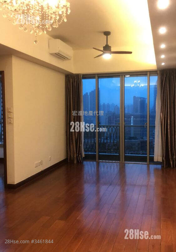 Parc Palais Rental 849 ft² ( 78.9 m² )