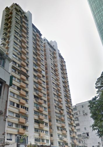 Friendship Court Sell 3 Bedrooms , 2 Bathrooms 728 ft² ( 67.6 m² )