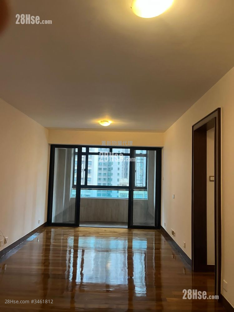 Winsome Park Rental 3 Bedrooms , 2 Bathrooms 828 ft² ( 76.9 m² )