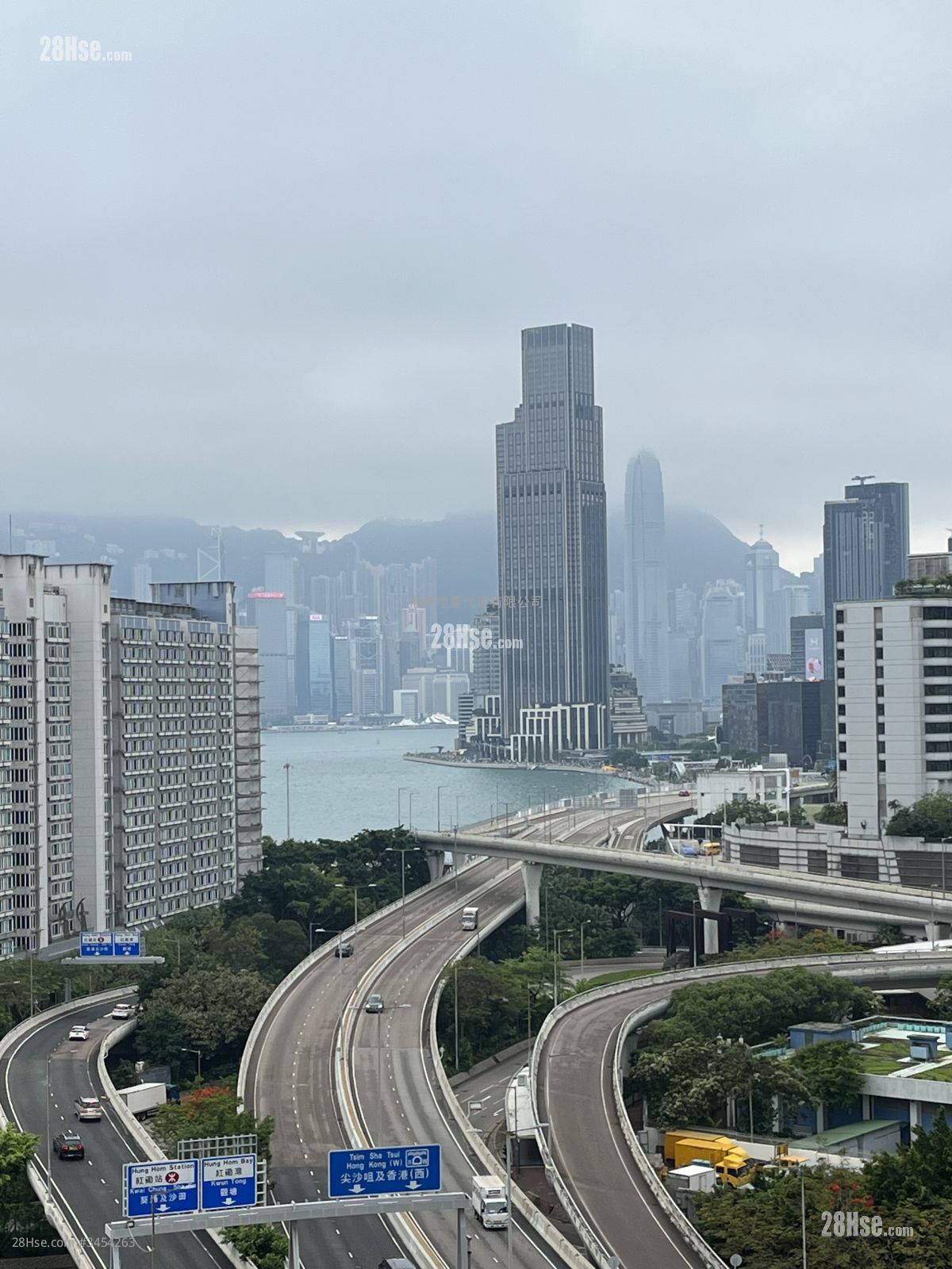 Harbour Place Sell 2 Bedrooms , 1 Bathroom 481 ft² ( 44.7 m² )