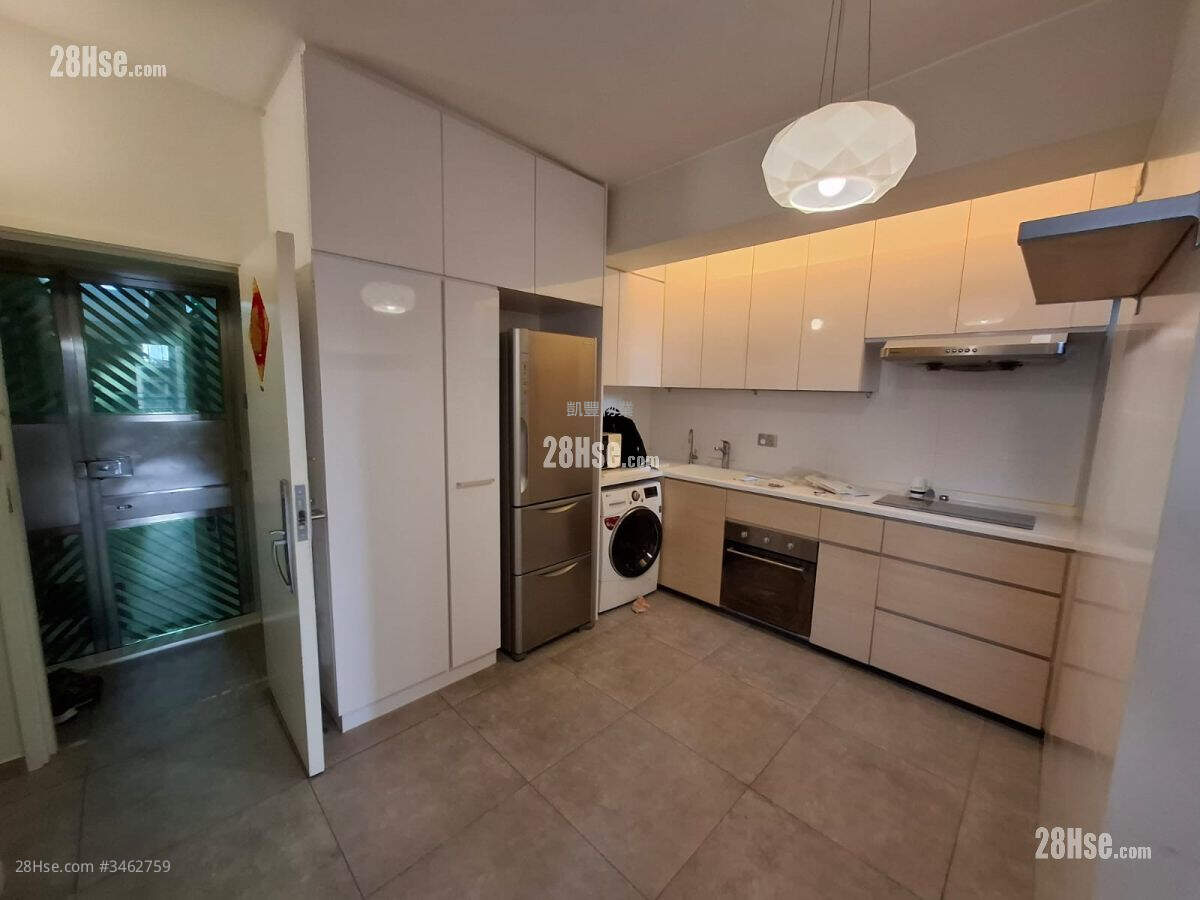 Hing Hon Building Rental 2 Bedrooms , 1 Bathroom 490 ft² ( 45.5 m² )