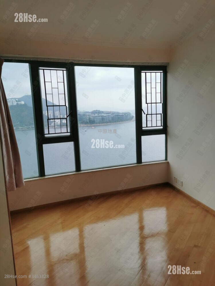 Vista Paradiso Sell 3 Bedrooms , 2 Bathrooms 815 ft² ( 75.7 m² )