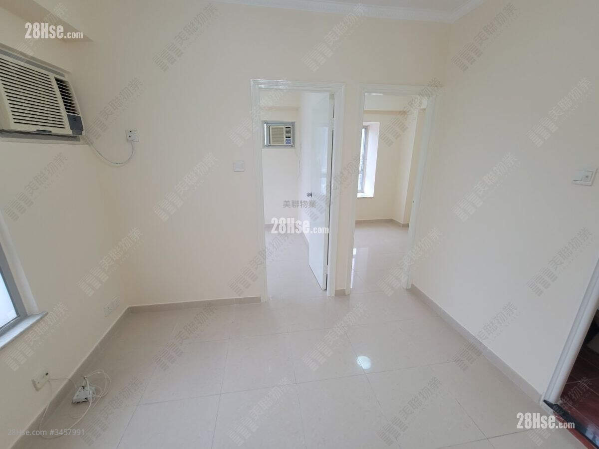 Hong Lai Garden Sell 2 Bedrooms 362 ft² ( 33.6 m² )