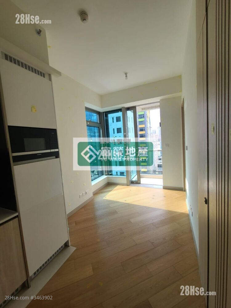 One Soho Rental 1 Bedroom , 1 Bathroom 298 ft² ( 27.7 m² )