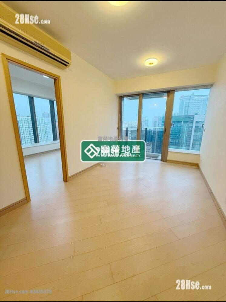 Macpherson Place Rental 1 Bedroom , 1 Bathroom 412 ft² ( 38.3 m² )