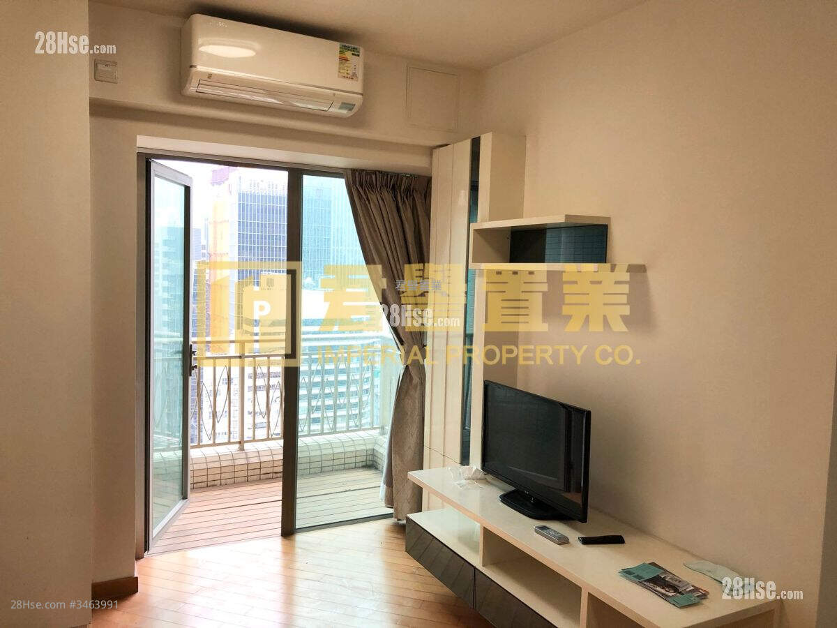 The Zenith Rental 2 Bedrooms , 1 Bathroom 476 ft² ( 44.2 m² )