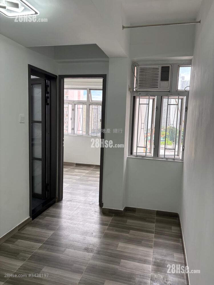 On Lee Building Rental 386 ft² ( 35.9 m² )
