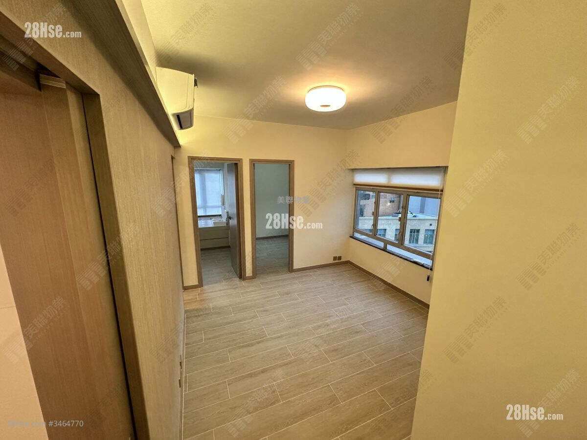 Tsuen Kam Centre Sell 2 Bedrooms 375 ft² ( 34.8 m² )
