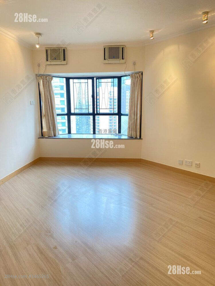 Illumination Terrace Sell 2 Bedrooms , 1 Bathroom 568 ft² ( 52.8 m² )