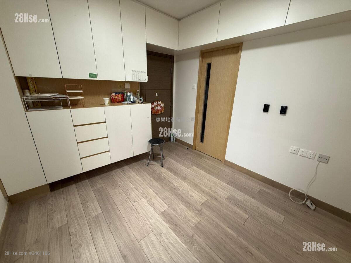 Belleve Court Rental 2 Bedrooms , 1 Bathroom 288 ft² ( 26.8 m² )