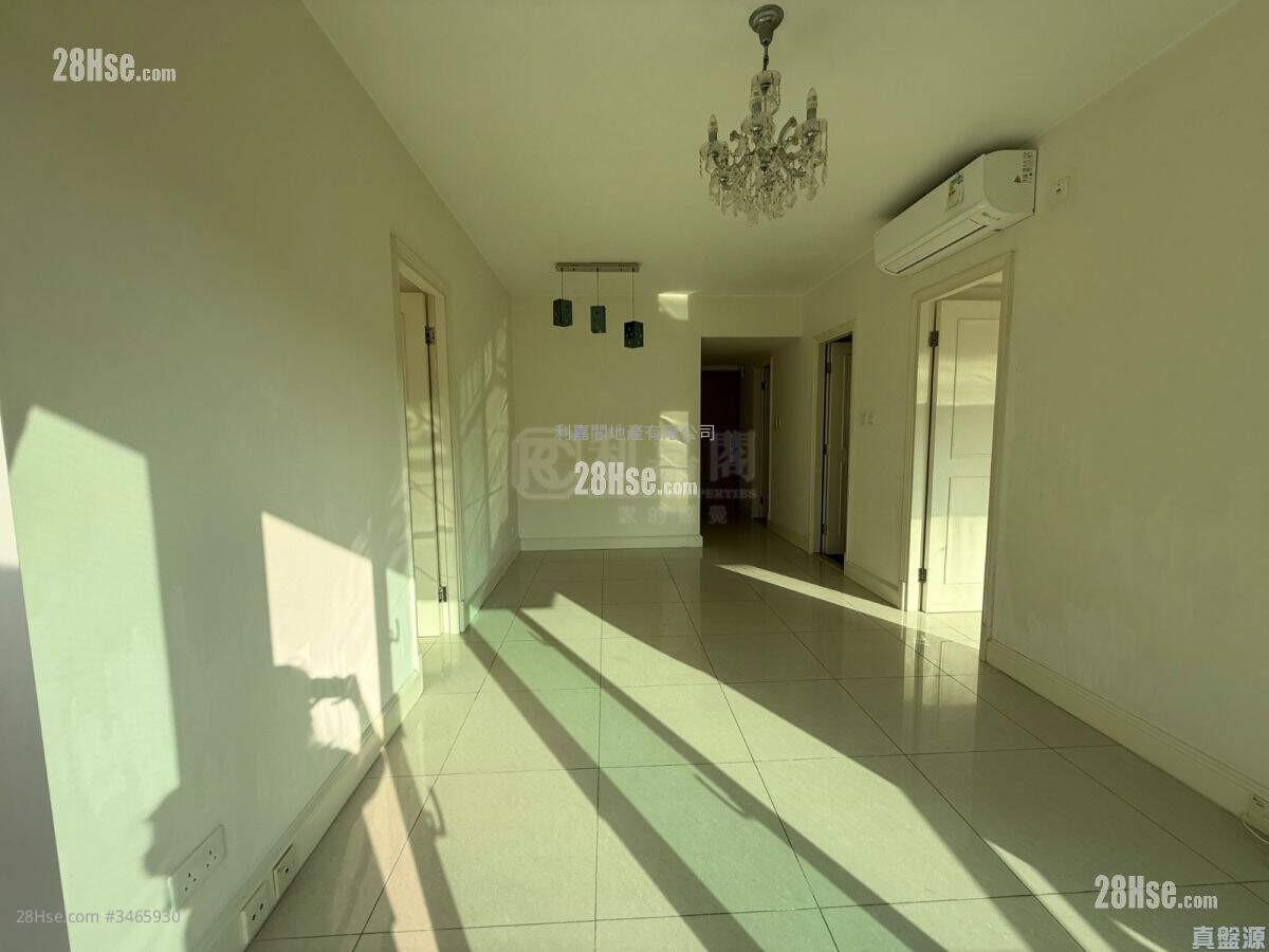 Metro Town Sell 2 Bedrooms 513 ft² ( 47.7 m² )