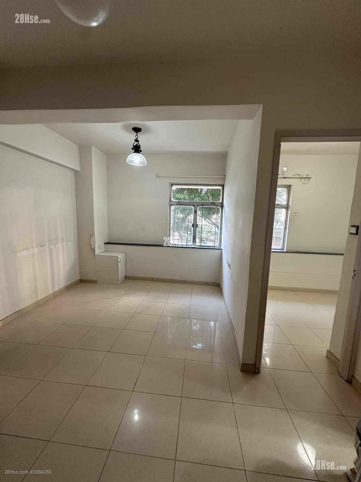 Ka Yu Building Sell 2 Bedrooms , 1 Bathroom 432 ft² ( 40.1 m² )