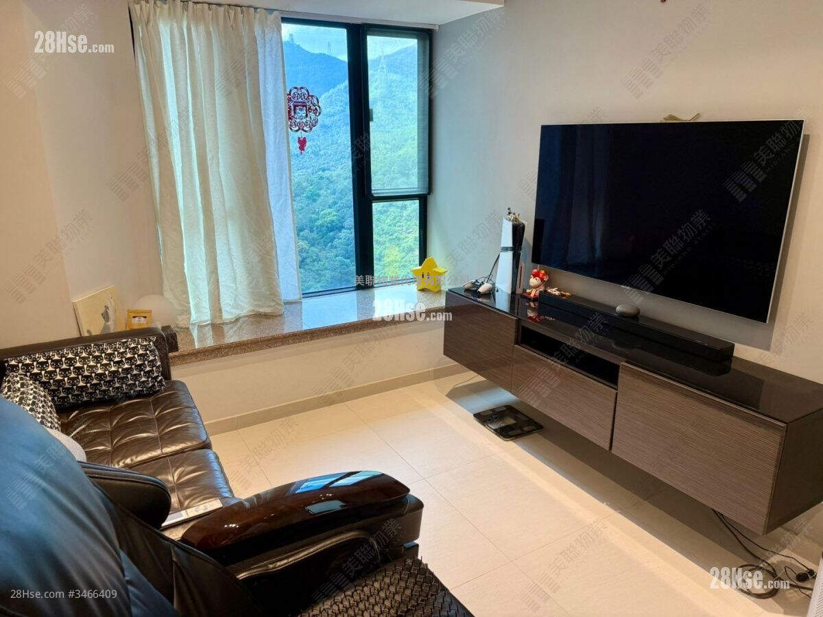 Scenic View Rental 464 ft² ( 43.1 m² )
