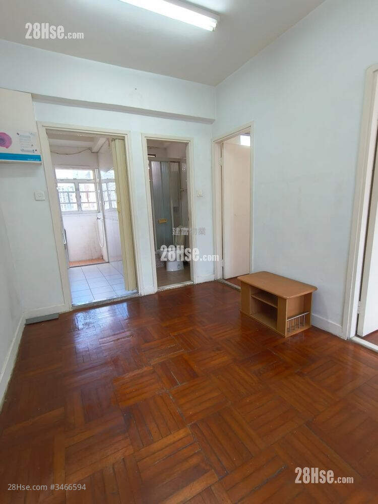 Sun Ga Building Sell 2 Bedrooms 346 ft² ( 32.1 m² )