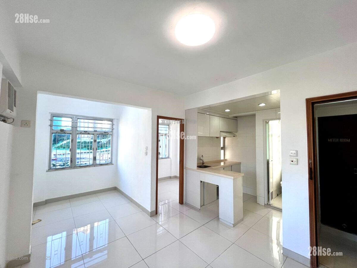 Toho Court Sell 1 Bedroom , 1 Bathroom 313 ft² ( 29.1 m² )