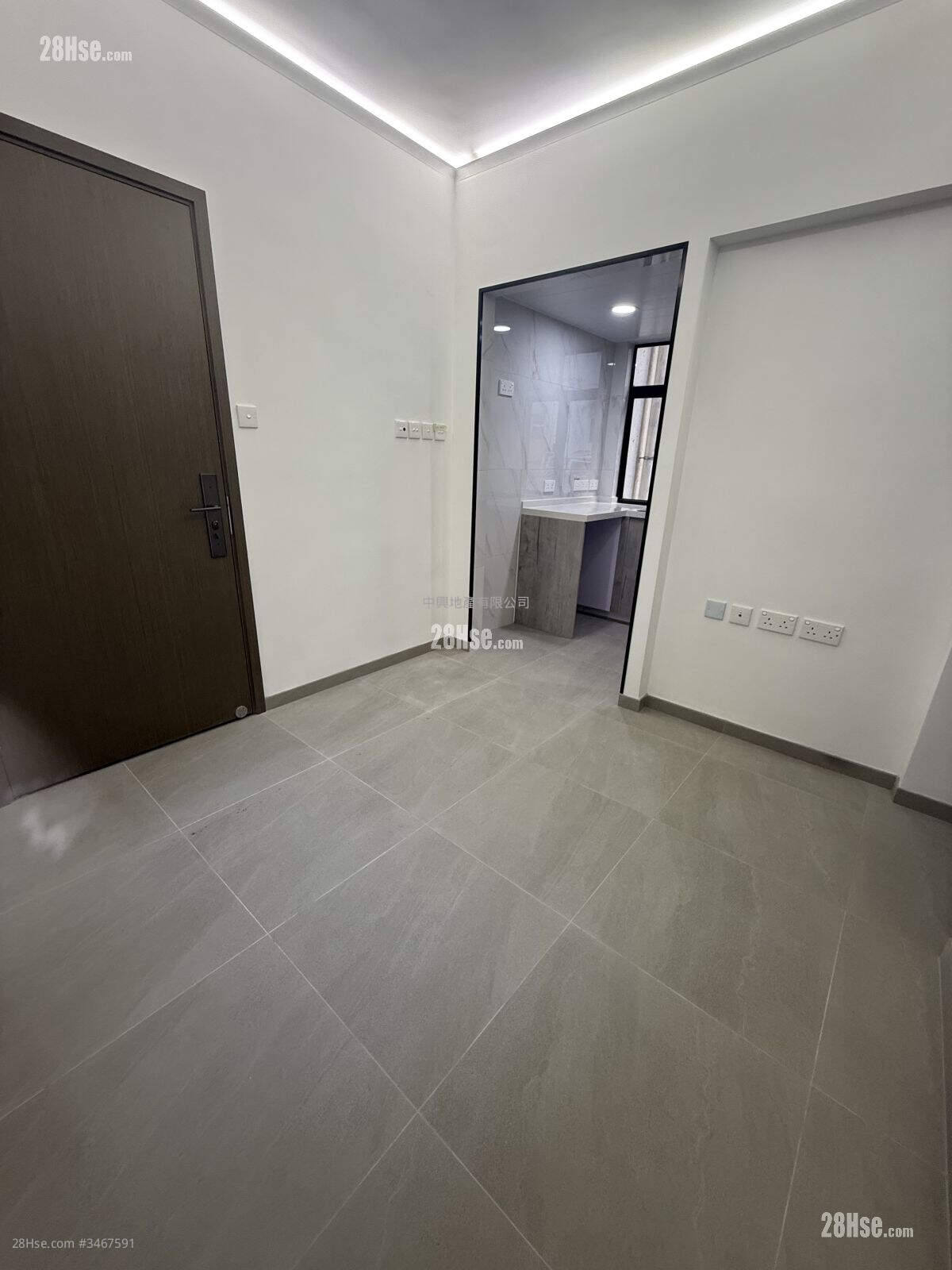 Hilmanway Mansion Sell 2 Bedrooms , 1 Bathroom 301 ft² ( 28.0 m² )
