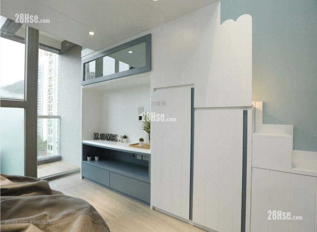T Plus Sell 178 ft² ( 16.5 m² )