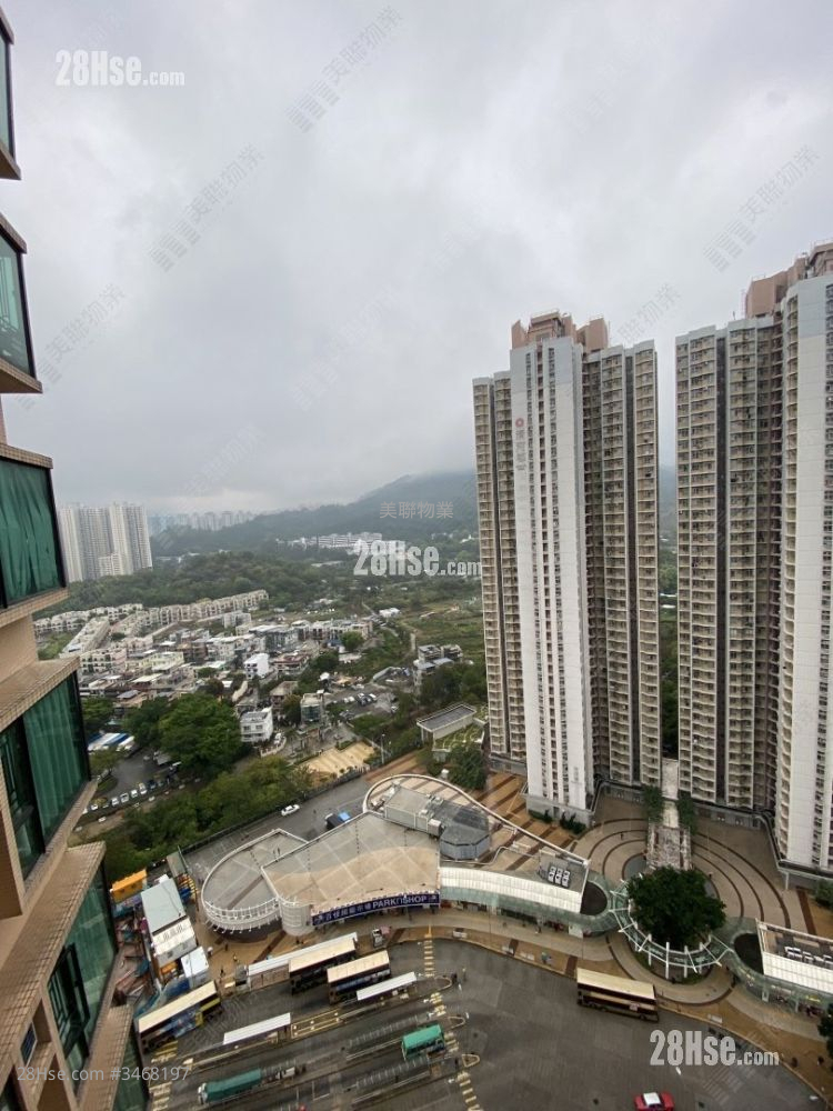 Glorious Peak Sell 4 Bedrooms 562 ft² ( 52.2 m² )