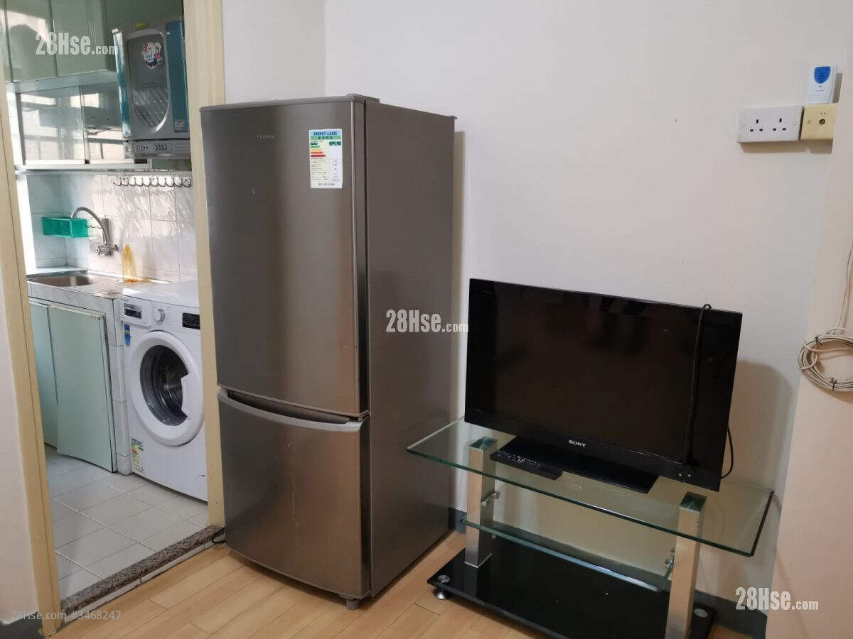 76 Fuk Lo Tsun Road Rental 2 Bedrooms , 1 Bathroom 330 ft² ( 30.7 m² )