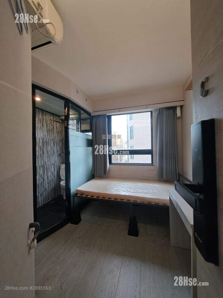 Manley House Rental Studio , 1 Bathroom 150 ft² ( 13.9 m² )