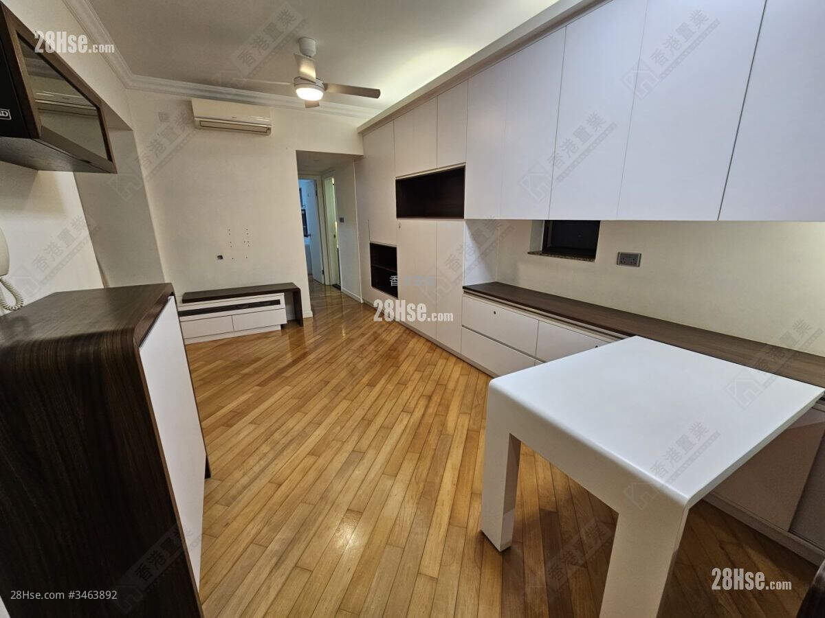 Liberte Rental 2 Bedrooms , 1 Bathroom 522 ft² ( 48.5 m² )