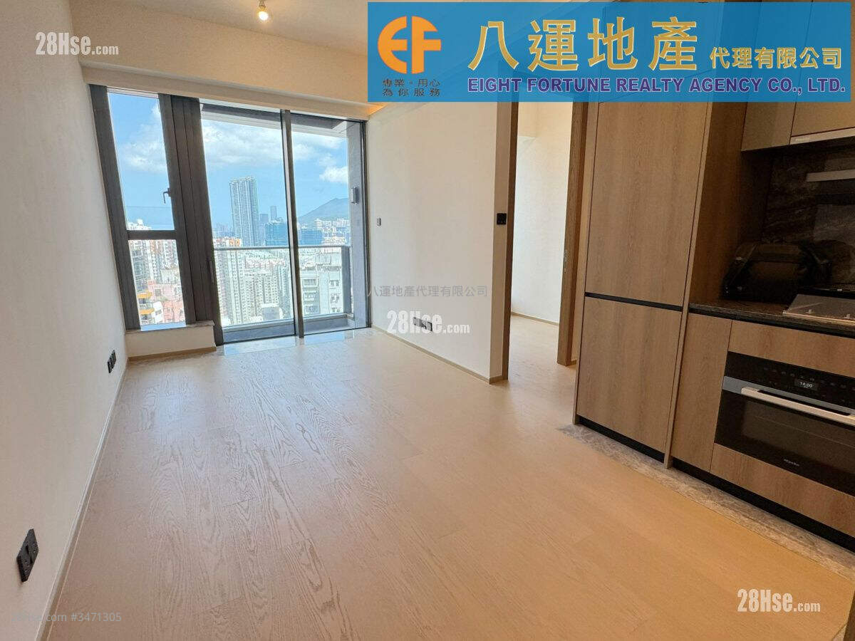 In One Rental 2 Bedrooms , 1 Bathroom 466 ft² ( 43.3 m² )