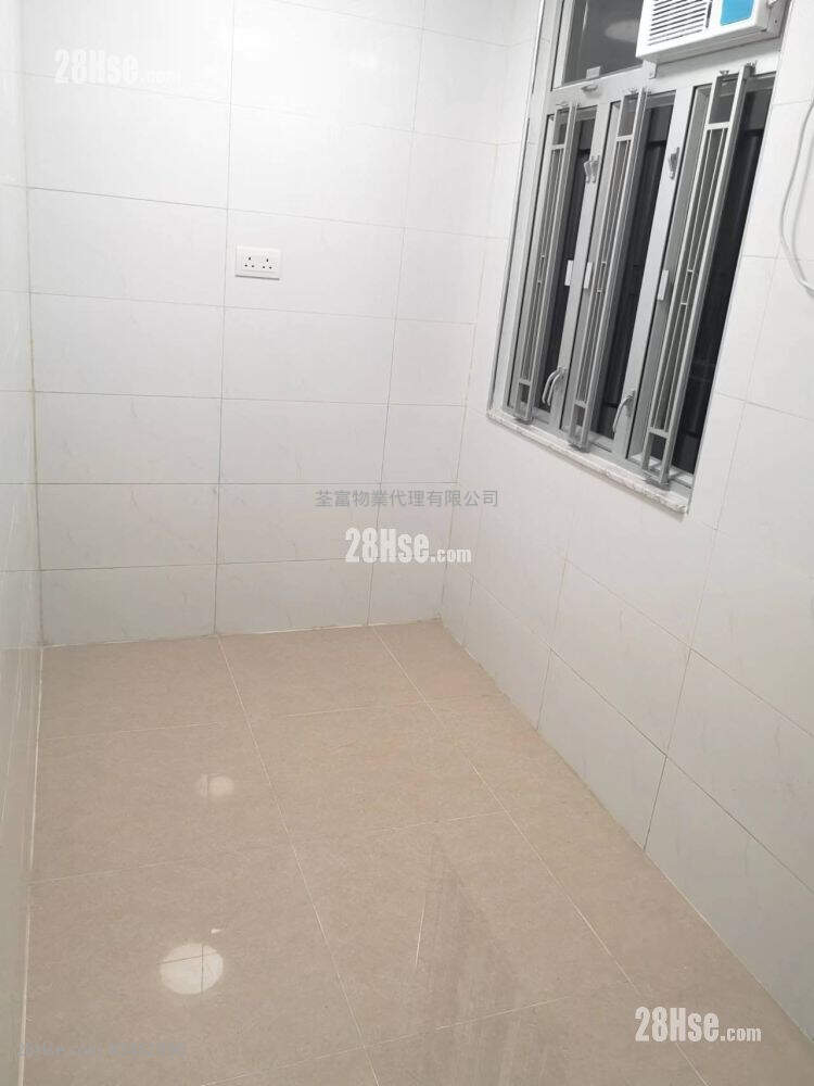 Wang Wah Mansion Rental Studio , 1 Bathroom 100 ft² ( 9.3 m² )