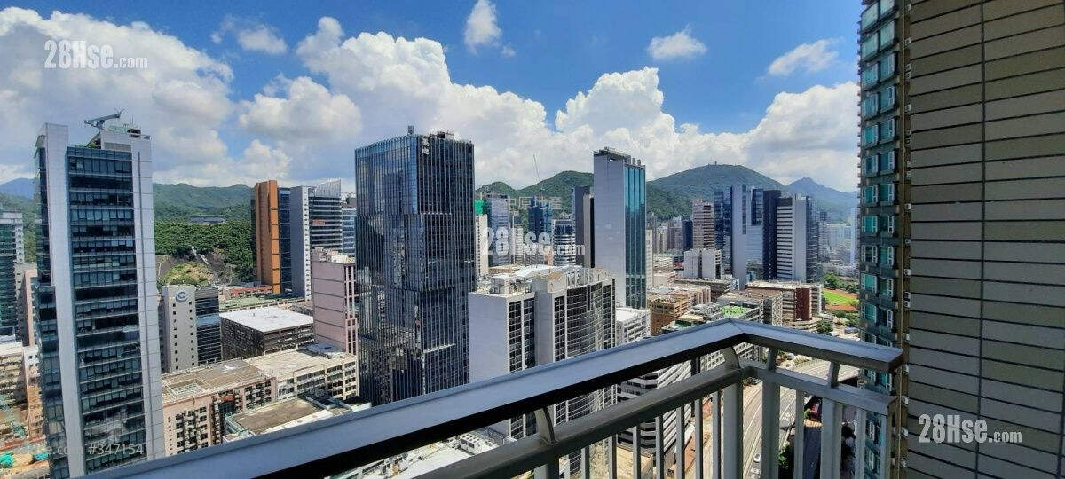 一号西九龙 售盘 3 房 616 平方尺 ( 57.2 平方米 )
