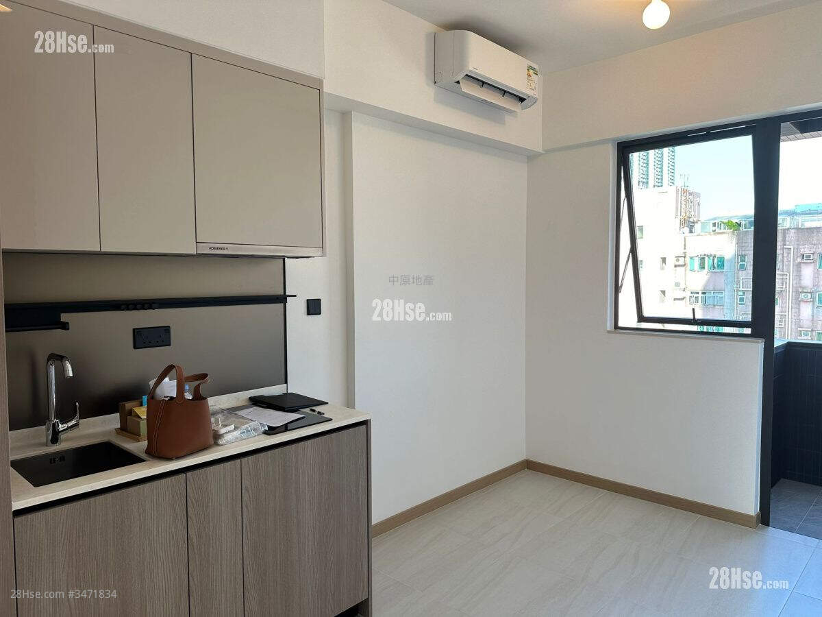 The Grands Rental Studio , 1 Bathroom 231 ft² ( 21.5 m² )